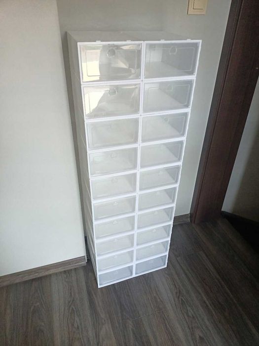 Pudełko organizer na buty do szafy garderoby plastikowe z klapką 12 sztuk zestaw