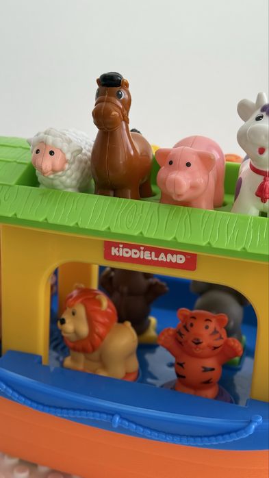 Ноїв ковчег kiddielend