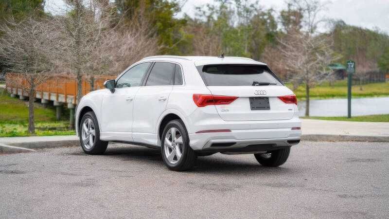 2020 Audi Q3 quattro Premium 45 TFSI