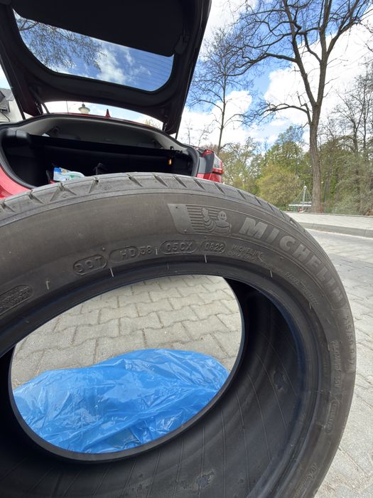 Opona Michelin 215/50/17 e.Primacy 95W XL DOT 2022