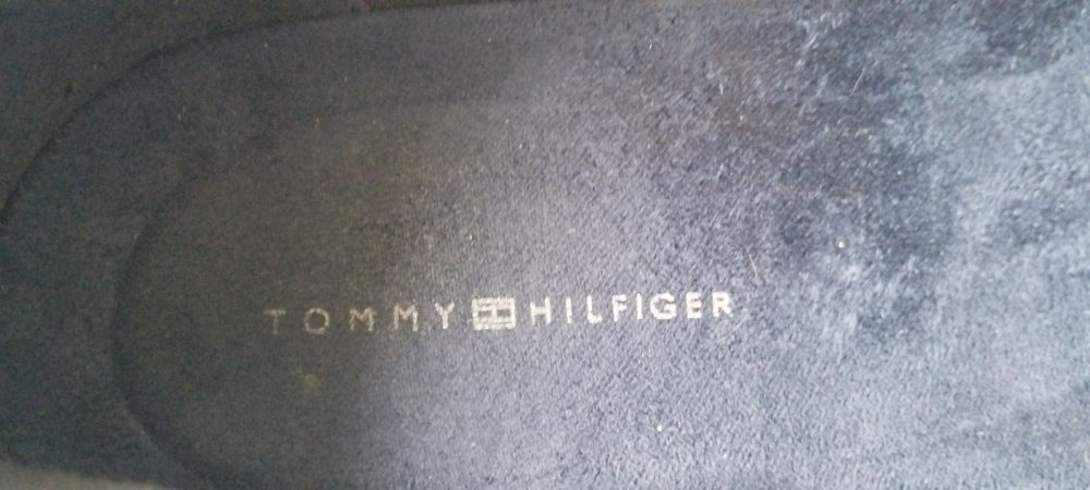 Buty męskie Tommy Hilfiger granatowe zamszowe rozmiar 43