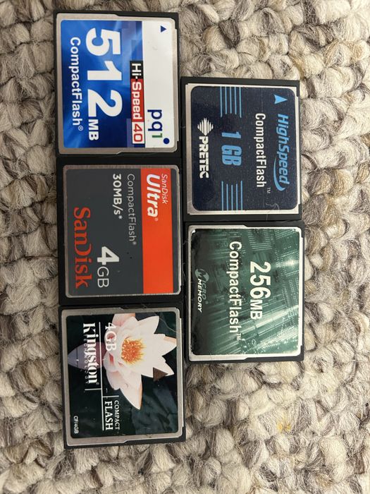 Karty pamięci Compact Flash 5szt