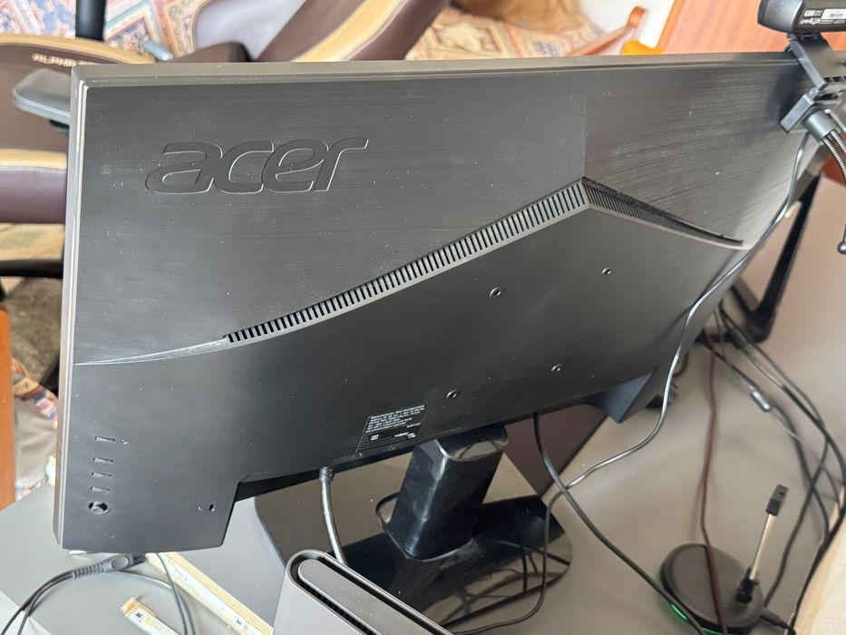 Monitor Acer KA272