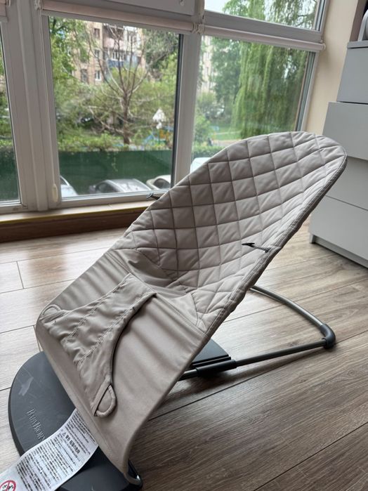 Шезлонг babyBjorn дитяча качалка