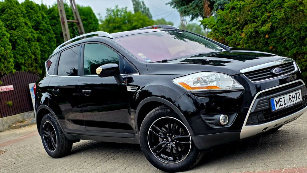 Ford Kuga Titanium Black 2.0 diesel 2012 rok * navi * panorama * klima