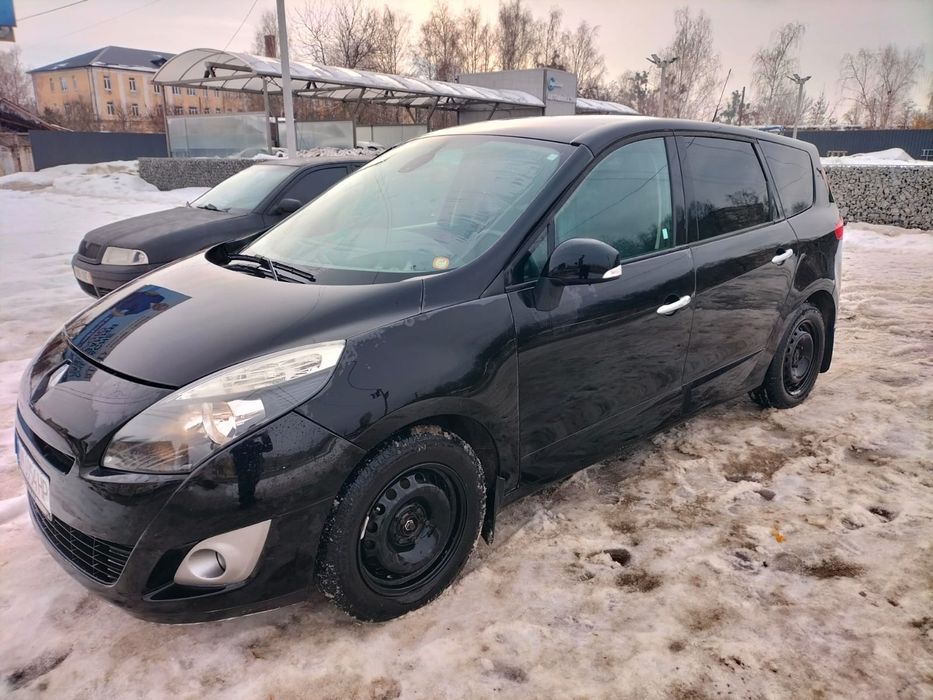 Renault grand scenic 3 1.6 dci 2011 року