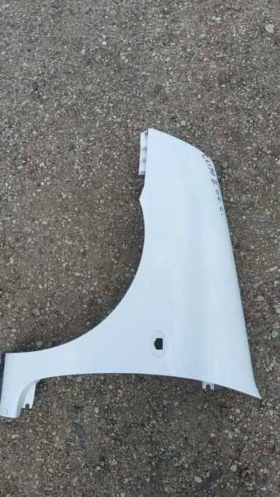 Renault Clio ll 2002 R błotnik przedni lewy