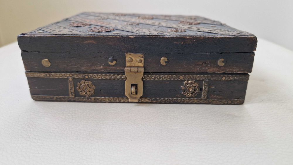 Caixa de Madeira decorativa