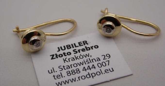 Delikatne złote wiszące kolczyki z diamentami brylanty 0,04 ct.