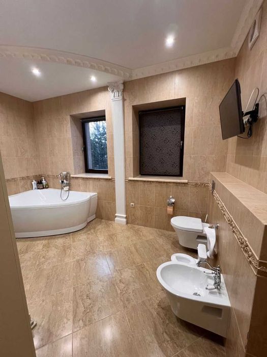 Шикарний особняк преміум класу м. Івано-Франківськ