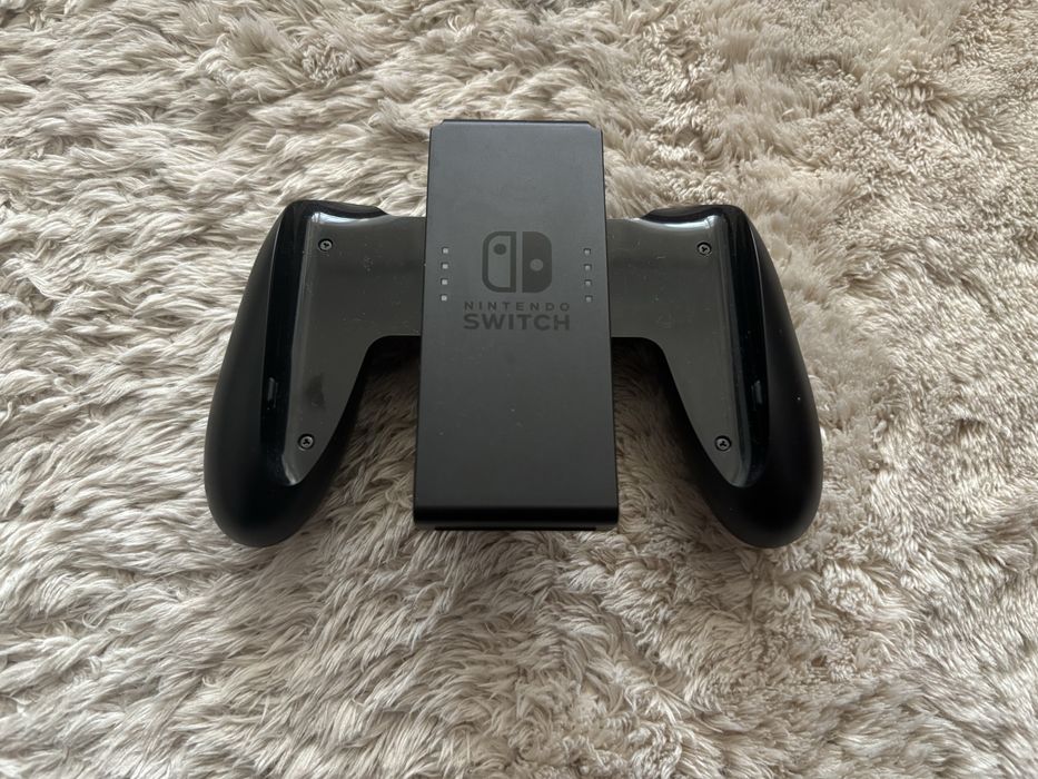 Nintendo Switch + akcesoria
