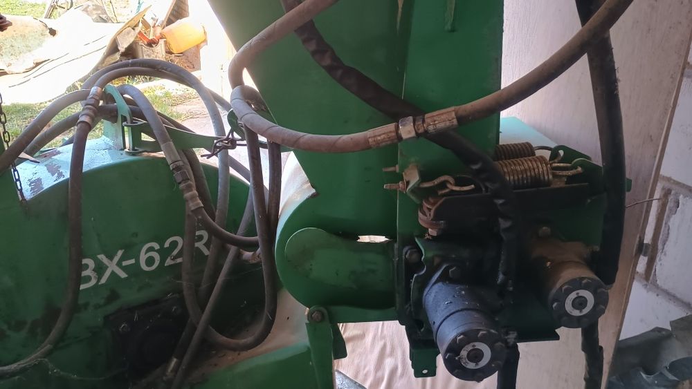Rębak do gałęzi bx 62r tarczowy na wom