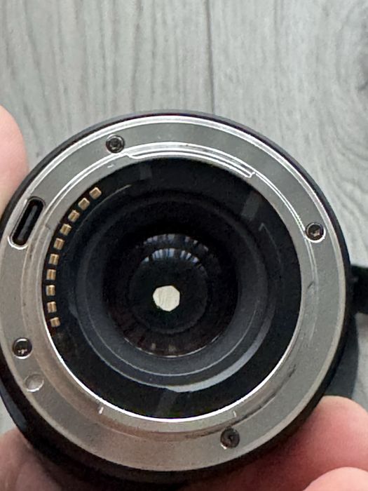 Viltrox AF 20mm f/2.8 STM ASPH ED IF (Sony FE) Lente objetiva usada