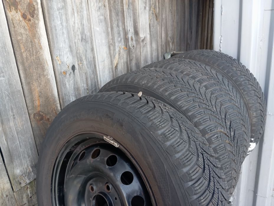 Продам зимову резину hankook