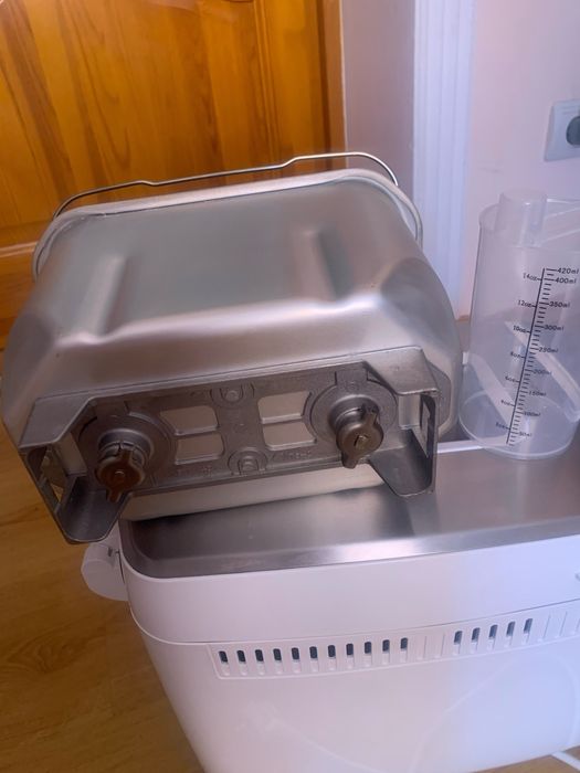 Хлібопічка електрична /нова/