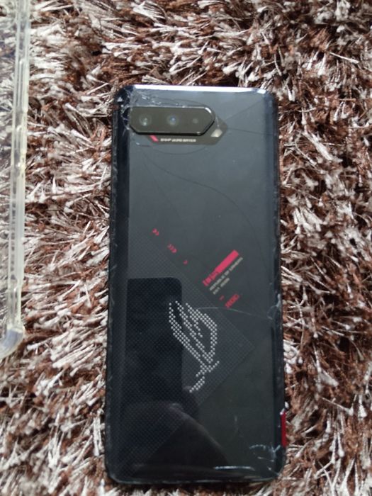 Asus rog phone 5 16/256