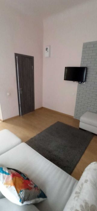 Квартира подобово, Госпиталь , лікарні 7, Швидкой, Руднєва, ВЛК Грушев