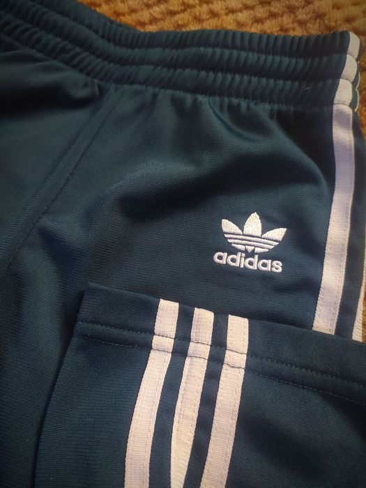 Spodnie* Dresy* Adidas* 104*