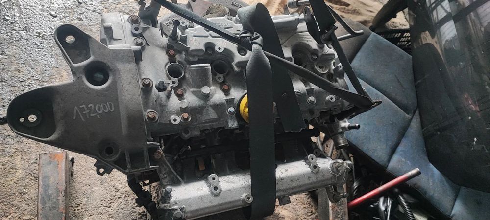 SILNIK F4R9787 F4R787 LAGUNA II 2.0T turbo 170KM film