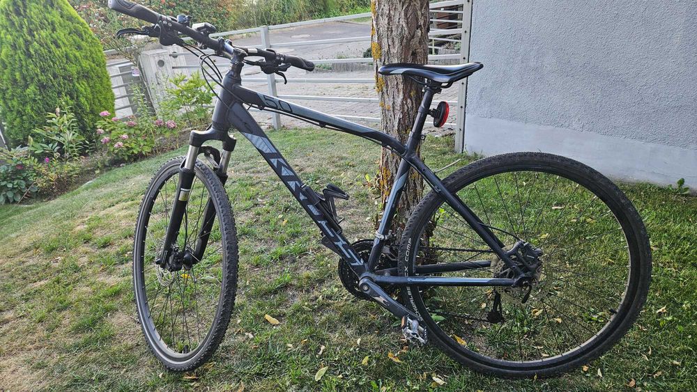 Kross Evado 5.0 | Rama M | Koła 28" | Hamulce tarczowe