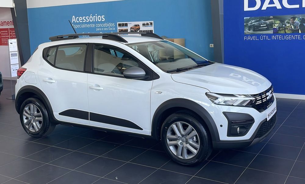 Aluguer  TVDE DACIA SANDERO STEPWAY