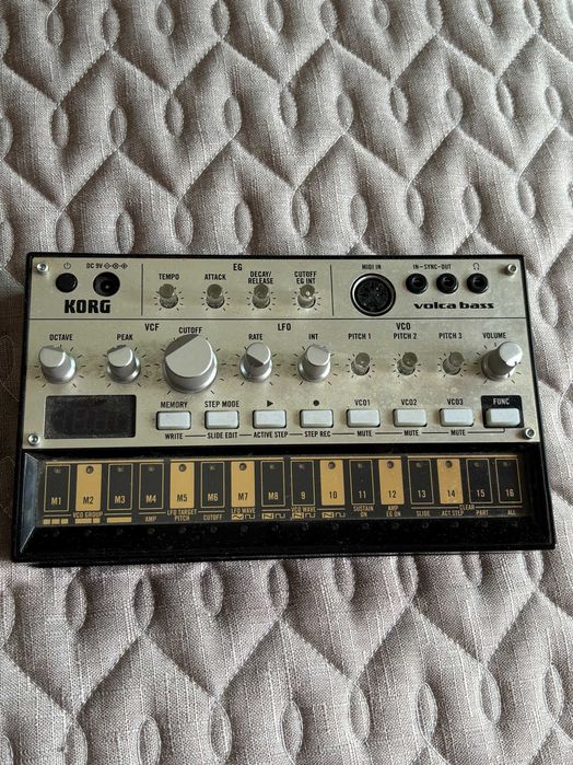 Pack Korg Volca Bass + Korg Volca Beats (Sintetizadores Analógicos)
