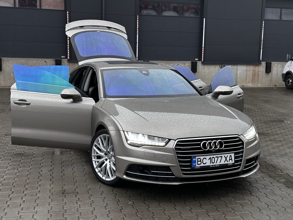 продам лайнера в жирній комплектації