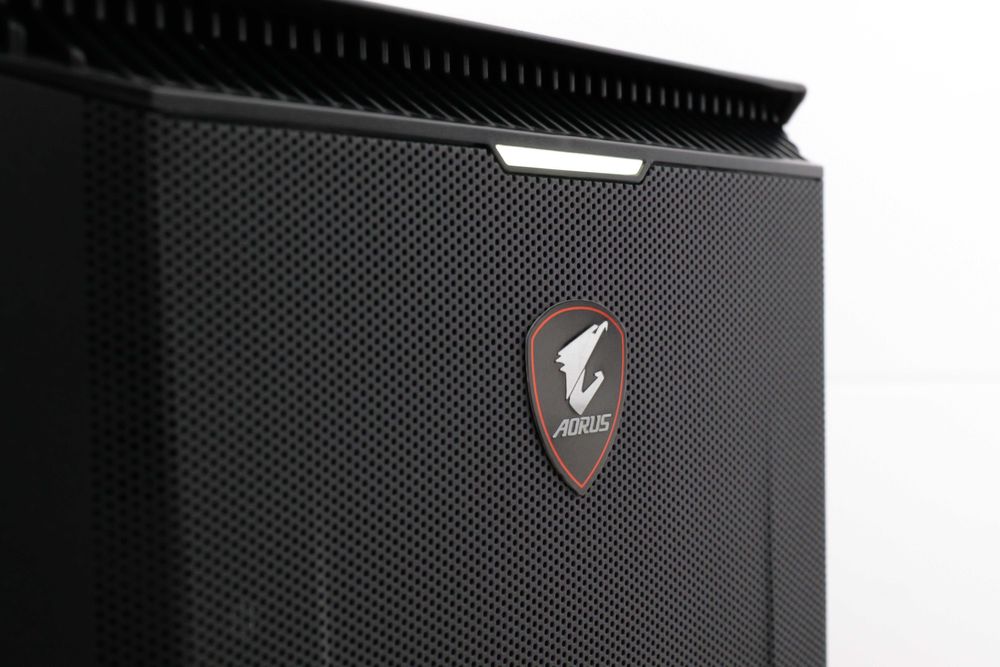 PC: RTX 3080, i7 10700K, 32GB RAM 3733MHz DDR4 - stan igła