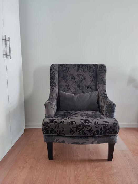 Cadeirão / poltrona em excelente condições