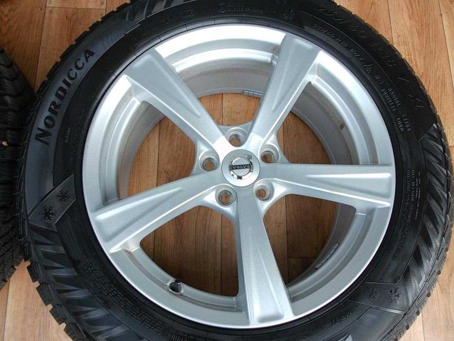 Felgi Volvo V40 S40 V60 S60 V90 S90 XC40 XC60 18 5x108 ET 42,5 jak nowe