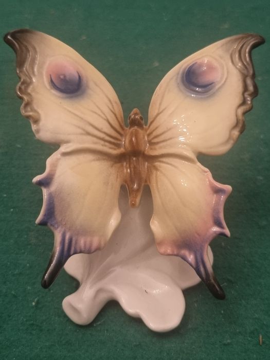 Porcelana Karl Ens/Niemcy  - motyl