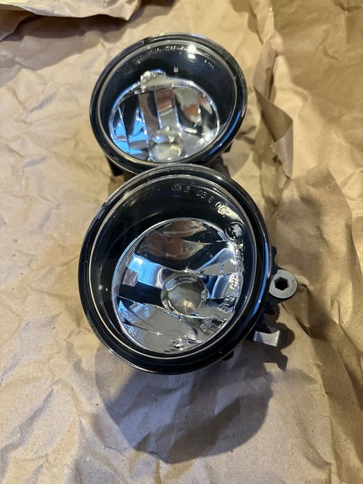 Продам противотуманные фары bmw x3 f25