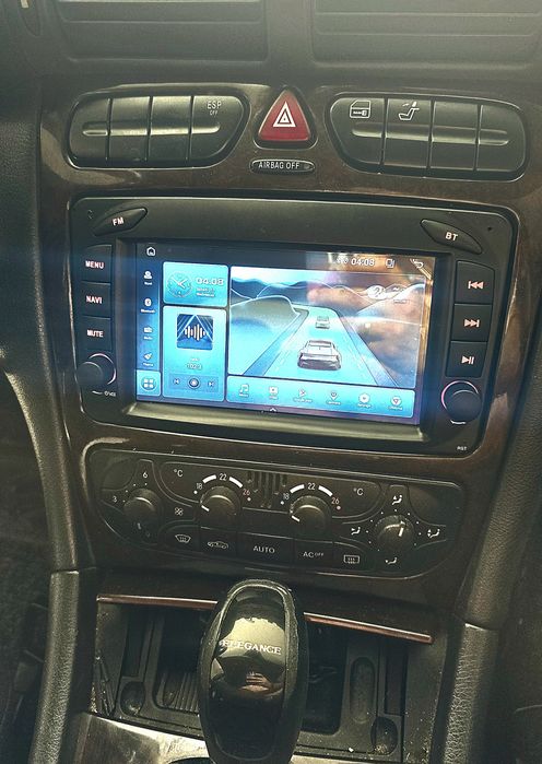 Rádio Android 14 com GPS Mercedes W203/W209 (Artigo Novo)