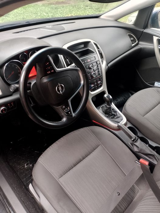Opel Astra J 1.4