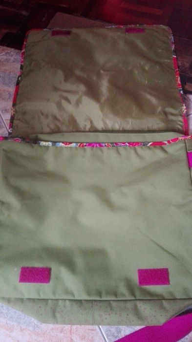Mochila/Pasta escolar verde