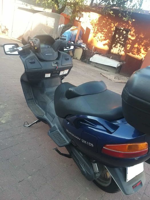 Suzuki Burgman 650/125