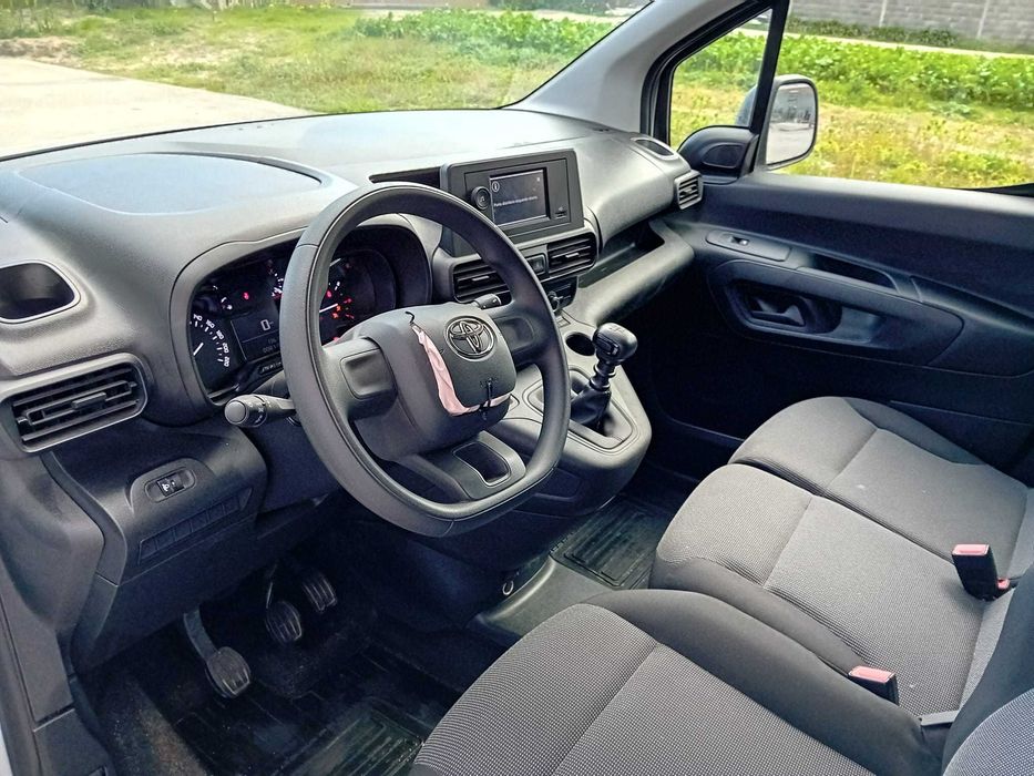 Toyota Proace City 1.5 3 L c/iva ( pequeno sinistro )