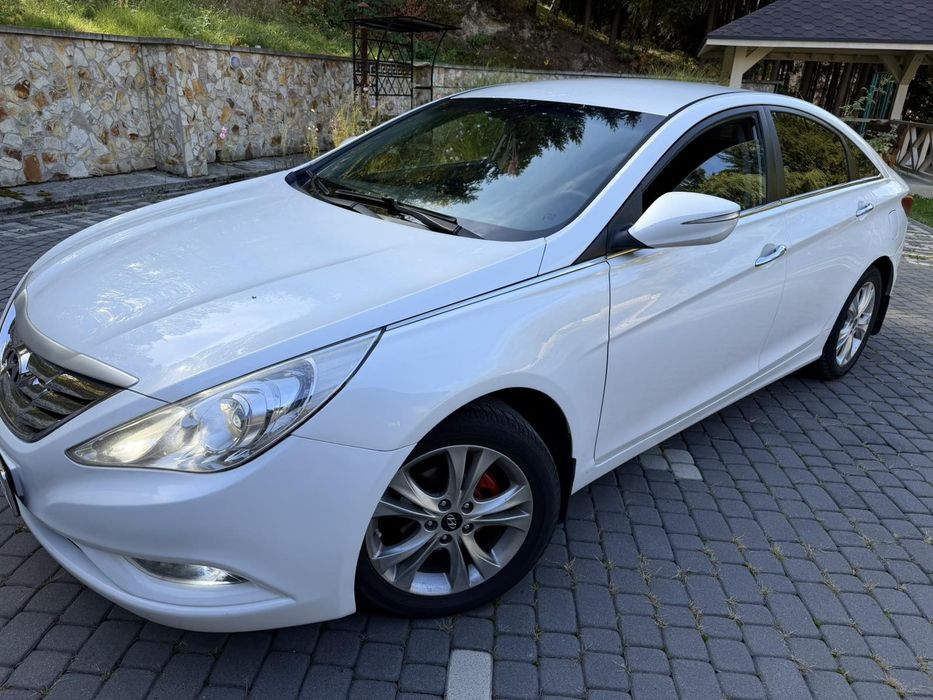 Hyundai Sonata 2011 максимальна комплектация