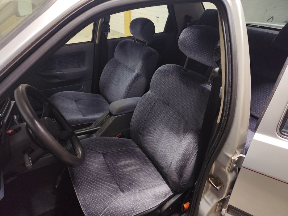 Ford Sierra 2.0i Ghia