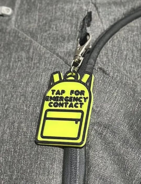 Mini mochila com NFC de contato emergencia