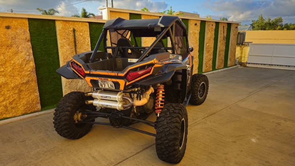 Rzr xp 1000sport
