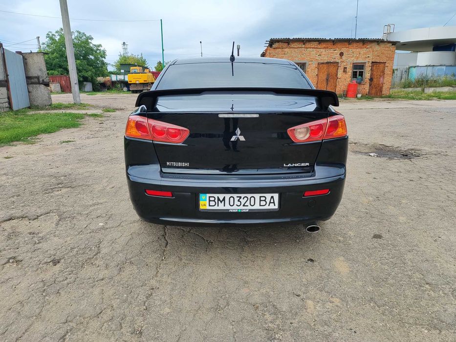 Продам автомобіль mitsubishi lancer 10