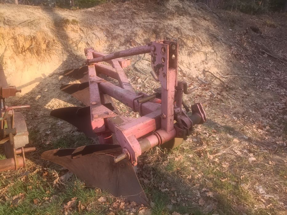 Pług Grudziądz 4 skibowy