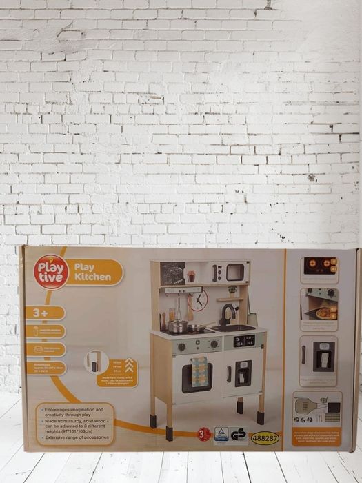 Kuchnia drewniana dla dzieci playtive