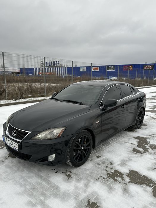 Lexus IS250 2,5 бензинПродам власний автомобіль