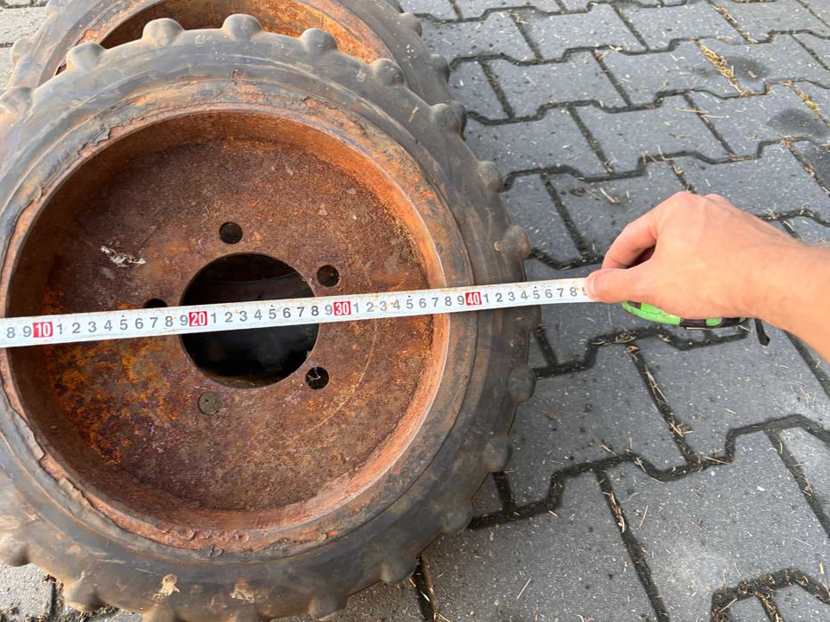 Koło koła pełne masyw nowe przyczepka
