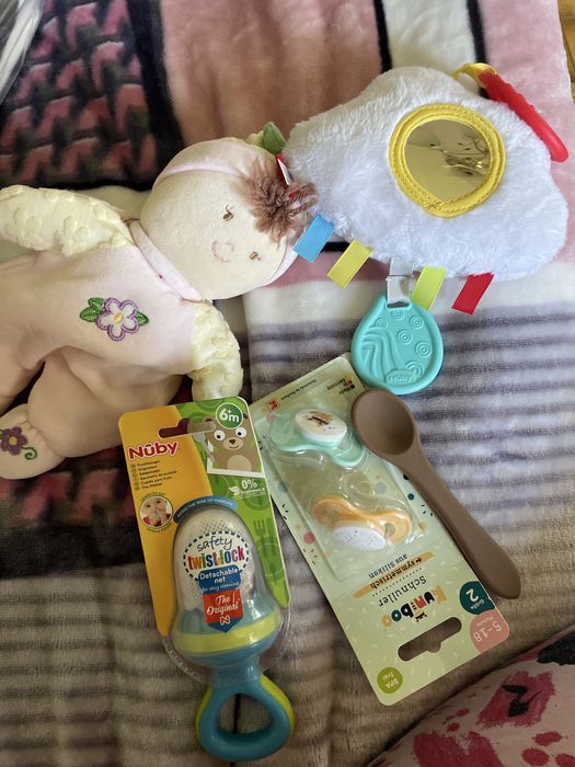 Нові пустушки 5-18міс, ніблер, розвив іграшки, ложка