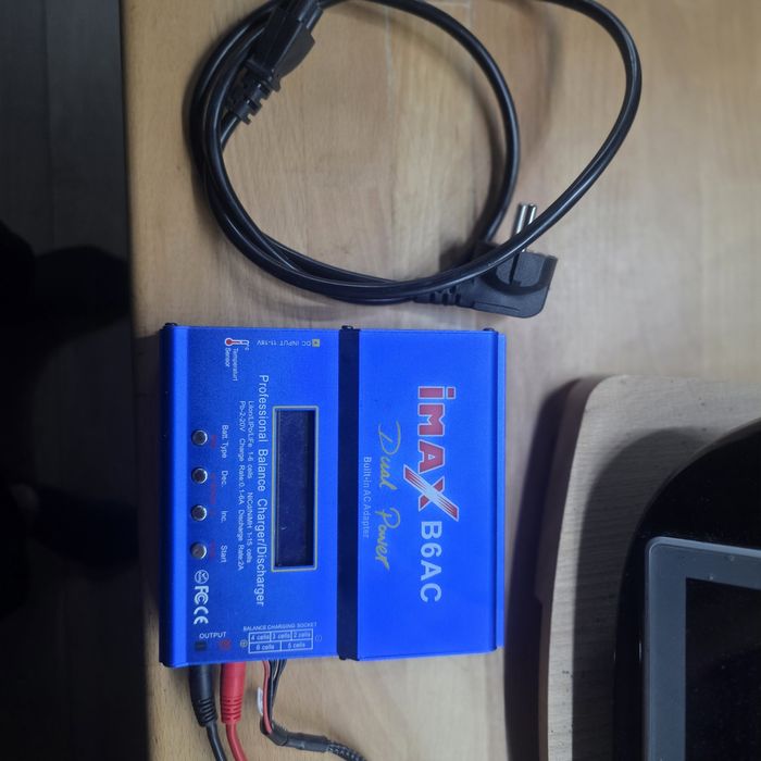 Ładowarka imax b6ac