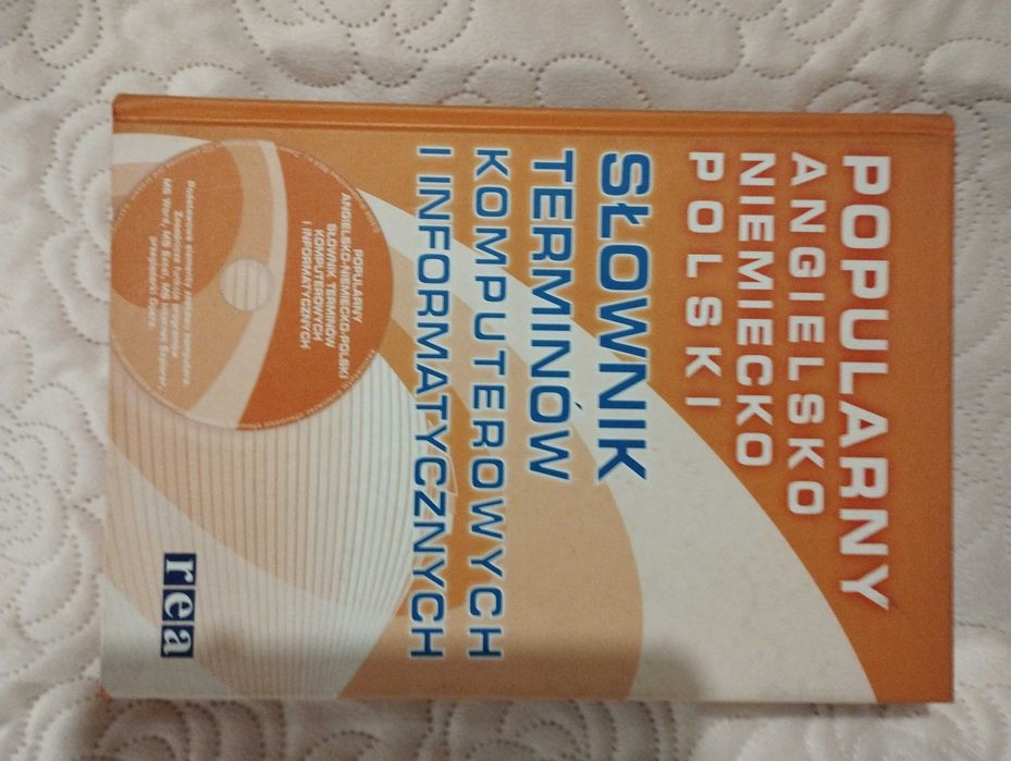 Słownik terminów komputerowych i informatycznych z płytą, 2006