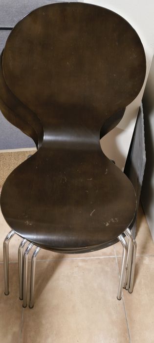 Mesa de cozinha e 4 cadeiras